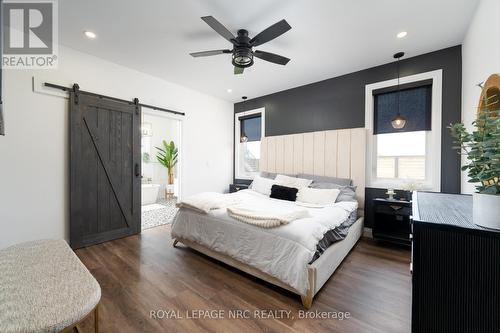 480 Pleasant Beach Road, Port Colborne, ON - Indoor Photo Showing Bedroom