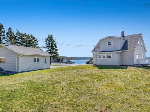 4338 332 Highway, East Lahave, NS 