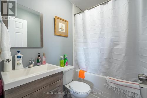 12 Inglewood Drive, St. Catharines, ON - Indoor Photo Showing Bathroom