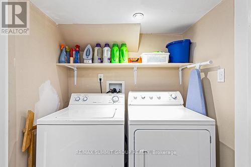 130 Wodehouse Crt, Grey Highlands, ON - Indoor Photo Showing Laundry Room