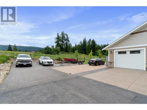 4140 20 Street Ne, Salmon Arm, BC - Outdoor