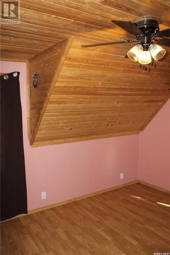 573 Centre Street, Shaunavon, SK - Indoor Photo Showing Other Room