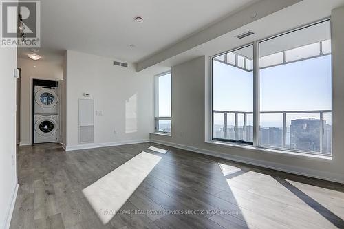 #5204 -28 Freeland St, Toronto, ON - Indoor Photo Showing Other Room
