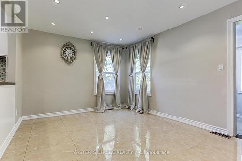 2 Preston Ave, Whitchurch-Stouffville, ON - Indoor Photo Showing Other Room
