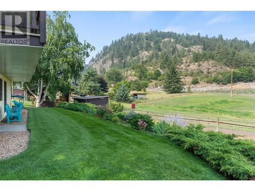 6695 Cosens Bay Road, Coldstream, BC - Outdoor