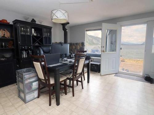 6026 Lakeview Road, Chase, BC - Indoor Photo Showing Dining Room