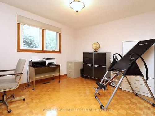 4229 Capilano Crt, Mississauga, ON - Indoor Photo Showing Office