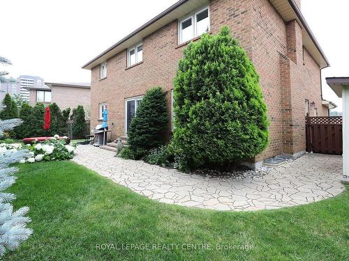 4229 Capilano Crt, Mississauga, ON - Outdoor With Exterior