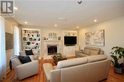 151 Macdonald Boulevard, Alexandria, ON - Indoor Photo Showing Living Room With Fireplace
