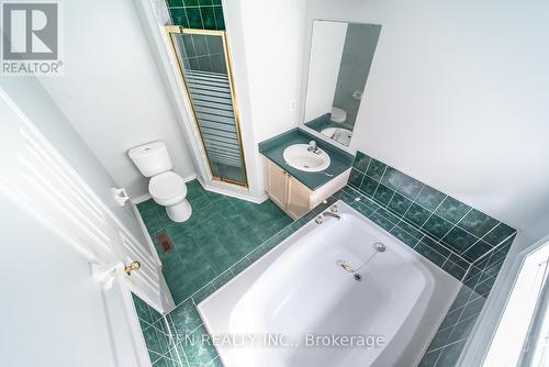 65 Cedarwood Cres, Brampton, ON -  Photo Showing Bathroom