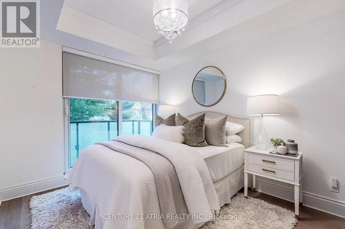 #305 -128 Pears Ave N, Toronto, ON - Indoor Photo Showing Bedroom