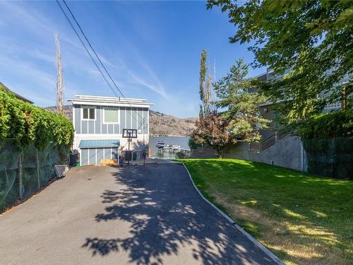 8337 Okanagan Landing Road, Vernon, BC - Outdoor