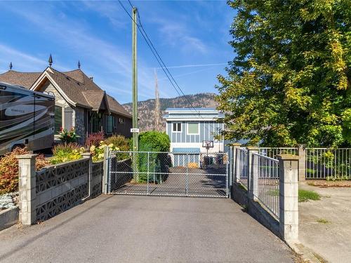 8337 Okanagan Landing Road, Vernon, BC - Outdoor