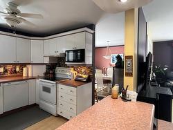 Kitchen - 