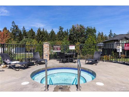 Sl78-1175 Resort Dr, Parksville, BC - Outdoor With In Ground Pool