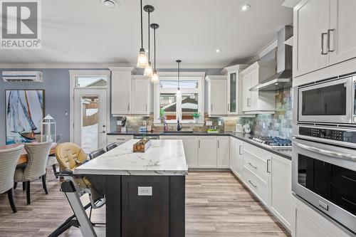 8 Sugar Pine Crescent, St. John'S, NL - Indoor Photo Showing Kitchen With Upgraded Kitchen