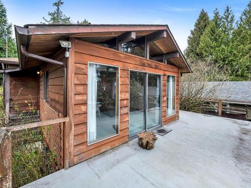 2484 Mill Bay Rd Sw, Mill Bay, BC - Outdoor With Exterior