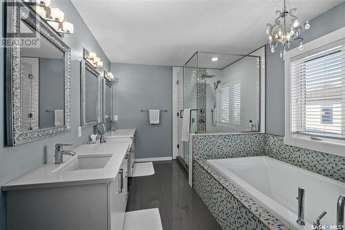 42 Hinz Place, Prince Albert, SK - Indoor Photo Showing Bathroom
