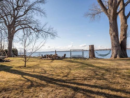 Vue sur l'eau - 30 Rue Signori, Noyan, QC - Outdoor With Body Of Water With View