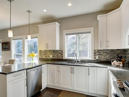 2355 Lund Rd, View Royal, BC - Indoor Photo Showing Kitchen With Double Sink
