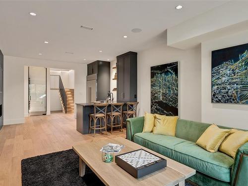 2054 Pinehurst Terr, Langford, BC - Indoor Photo Showing Living Room