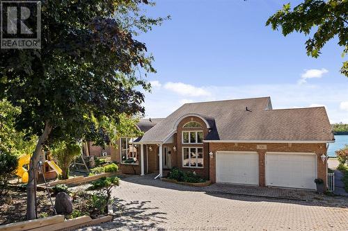 536 Front Road North, Amherstburg, ON - Outdoor With Facade
