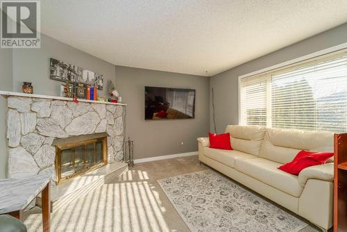 1487 Stage Rd, Cache Creek, BC - Indoor Photo Showing Living Room With Fireplace