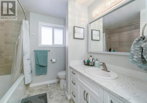 1487 Stage Rd, Cache Creek, BC - Indoor Photo Showing Bathroom