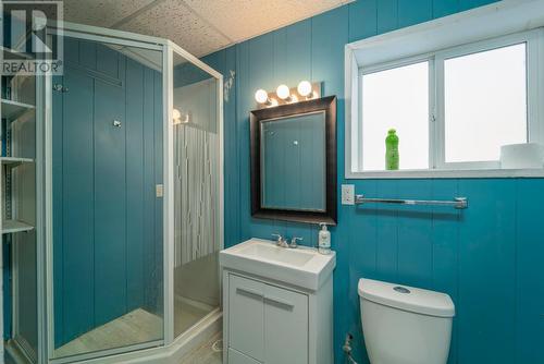 1487 Stage Rd, Cache Creek, BC - Indoor Photo Showing Bathroom