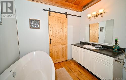 540 Scotchtown Road, Scotchtown, NB - Indoor Photo Showing Bathroom