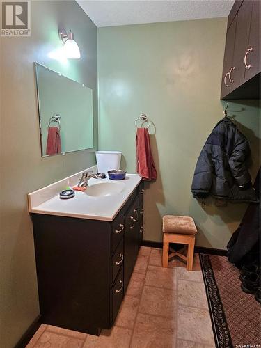 1 Park Boulevard, Melville, SK - Indoor Photo Showing Bathroom