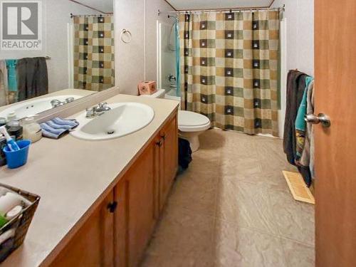 519 Hodgson Road, Williams Lake, BC - Indoor Photo Showing Bathroom
