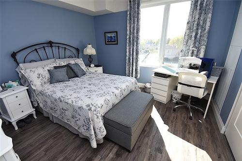 5698 Main Street|Unit #309, Niagara Falls, ON - Indoor Photo Showing Bedroom