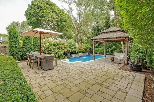 4052 Apple Valley Lane, Burlington, ON - Outdoor With In Ground Pool With Backyard