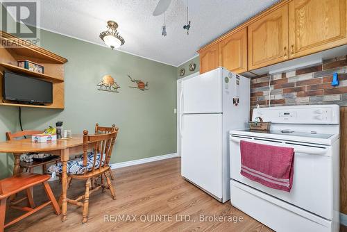 20 Roger Street, Prince Edward County, ON - Indoor Photo Showing Kitchen