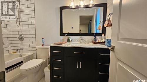 403 Main Street, Cudworth, SK - Indoor Photo Showing Bathroom