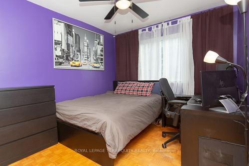 19-785 Browns Line, Toronto, ON - Indoor Photo Showing Bedroom