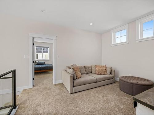 4017 Buckstone Rd, Courtenay, BC - Indoor Photo Showing Bedroom