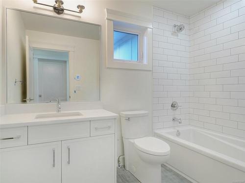 2581 Nickson Way, Sooke, BC - Indoor Photo Showing Bathroom
