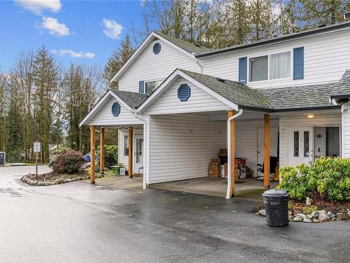 2-215 Madill Rd, Lake Cowichan, BC - Outdoor
