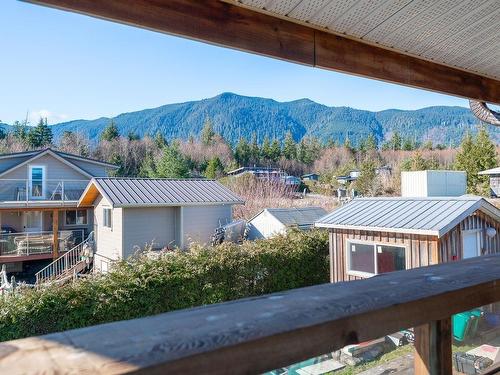 1049 Sixth Ave, Ucluelet, BC - Outdoor With Balcony