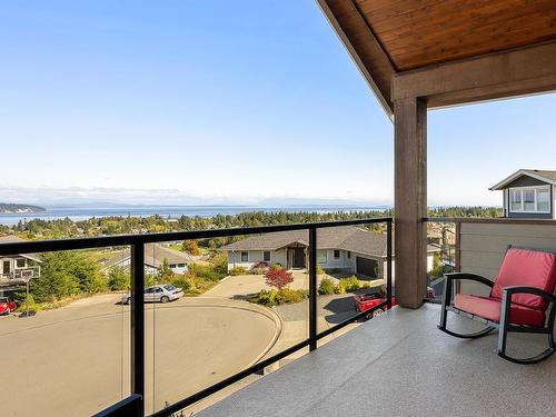 709 Timberline Dr, Campbell River, BC - Outdoor With View With Exterior