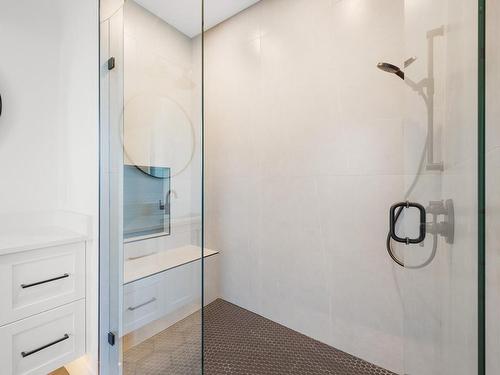 3342 Marygrove Pl, Courtenay, BC - Indoor Photo Showing Bathroom