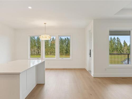 3342 Marygrove Pl, Courtenay, BC - Indoor Photo Showing Other Room