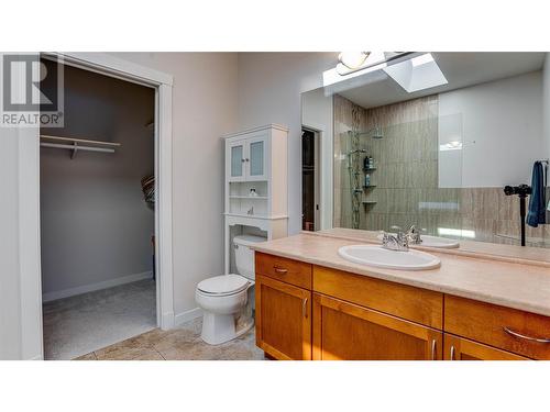 1000 Snowberry Road Unit# 12, Vernon, BC - Indoor Photo Showing Bathroom