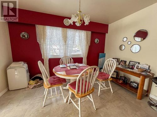1064 93 Avenue, Dawson Creek, BC - Indoor Photo Showing Dining Room