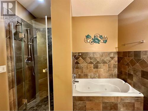 15835 Ackerman Road, Lake Country, BC - Indoor Photo Showing Bathroom