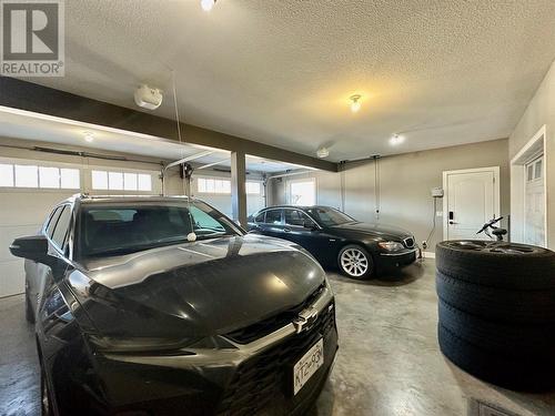 15835 Ackerman Road, Lake Country, BC - Indoor Photo Showing Garage