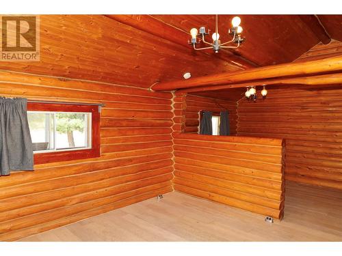 163 Willowbrook Road, Oliver, BC - Indoor Photo Showing Other Room