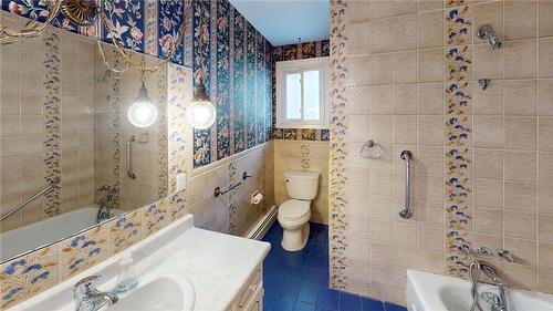 11 Karen Avenue, St. Catharines, ON - Indoor Photo Showing Bathroom